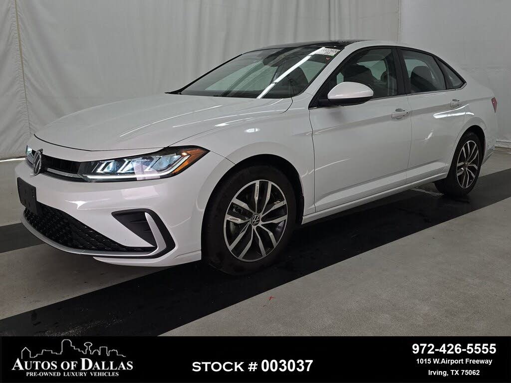 2025 Volkswagen Jetta SE FWD