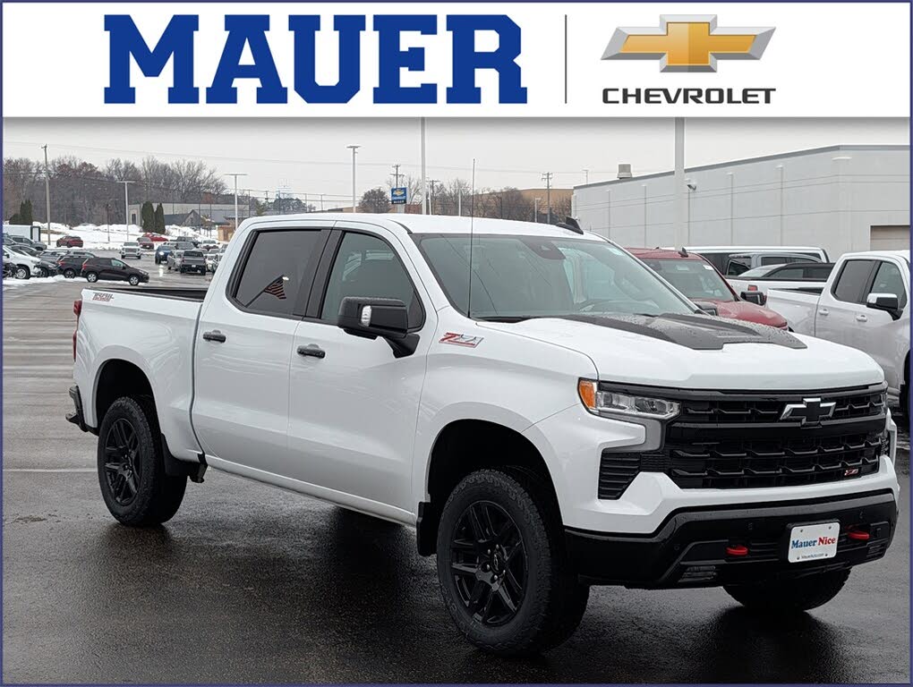 2026 Chevrolet Silverado 1500 LT Trail Boss Crew Cab 4WD