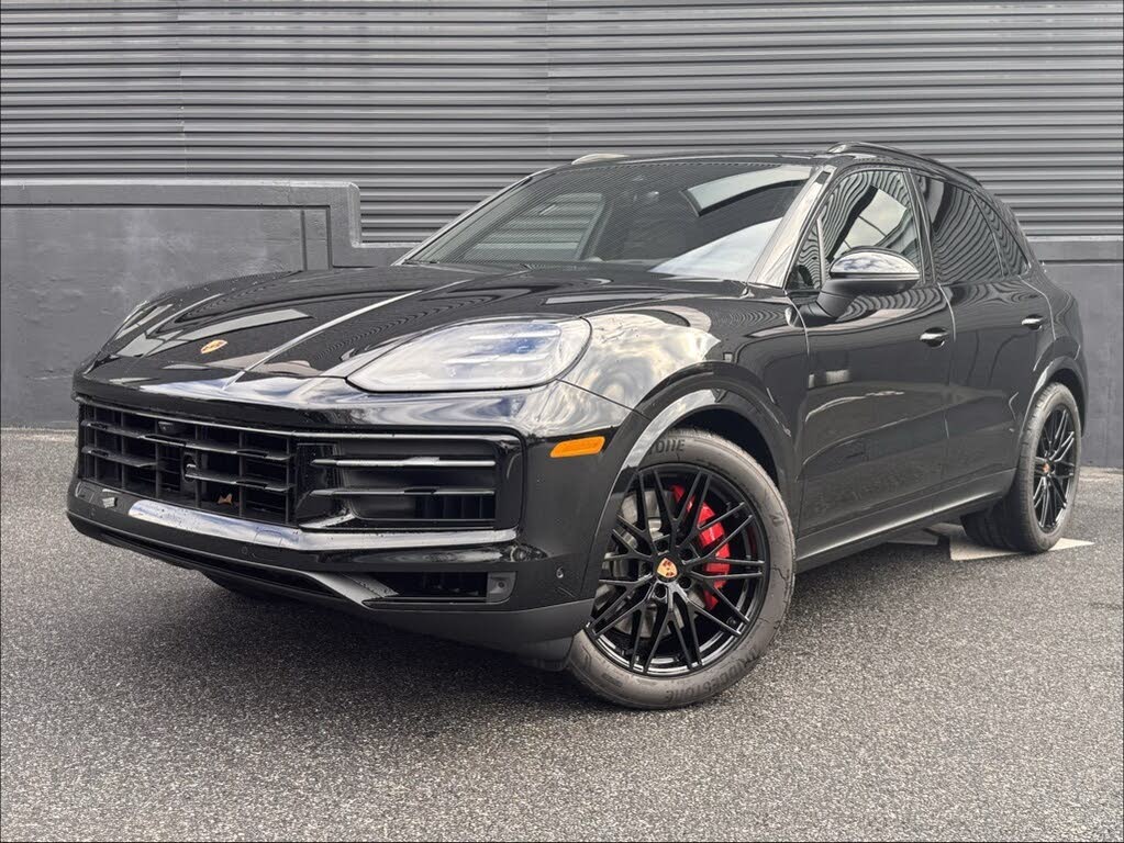 2026 Porsche Cayenne S AWD