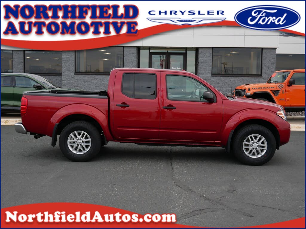 2015 Nissan Frontier SV Crew Cab 4WD