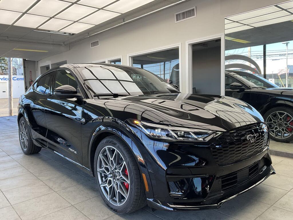 2025 Ford Mustang Mach-E GT AWD