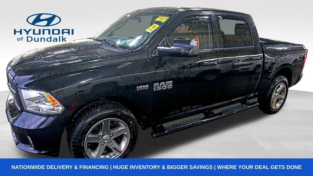 2016 RAM 1500 Express Crew Cab 4WD