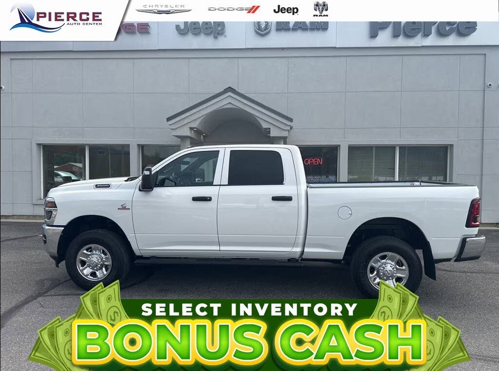 2025 RAM 3500 Tradesman Crew Cab 4WD