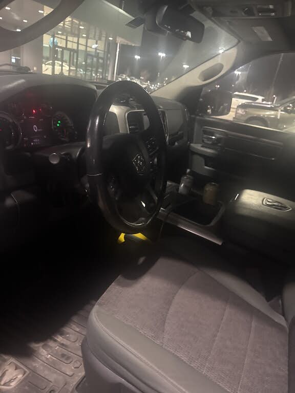 2016 RAM 1500 Big Horn Crew Cab 4WD