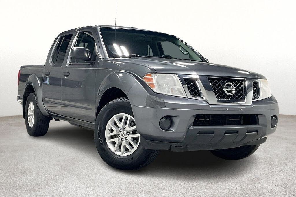 2017 Nissan Frontier SV V6 Crew Cab