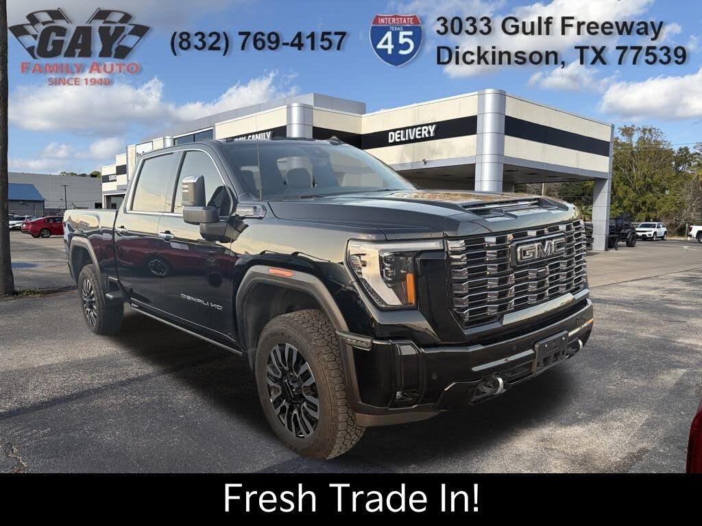 2025 GMC Sierra 3500HD Denali Ultimate Crew Cab 4WD
