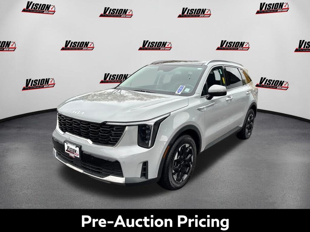 2025 Kia Sorento S FWD