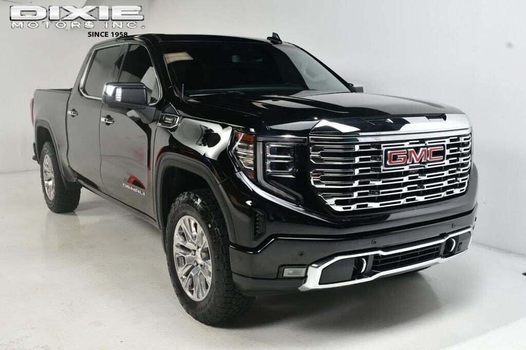 2023 GMC Sierra 1500 Denali Crew Cab 4WD