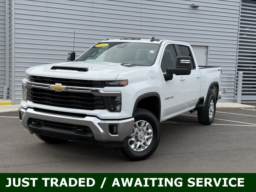 2025 Chevrolet Silverado 3500HD LT Crew Cab 4WD