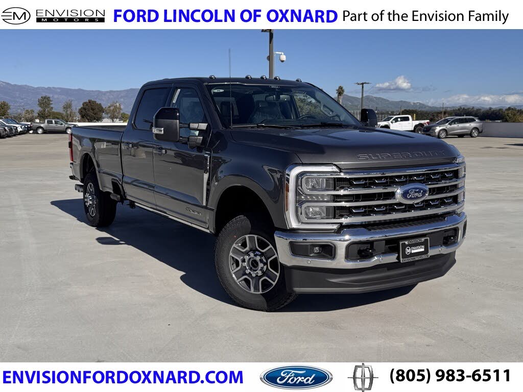 2026 Ford F-350 Super Duty Lariat Crew Cab 4WD
