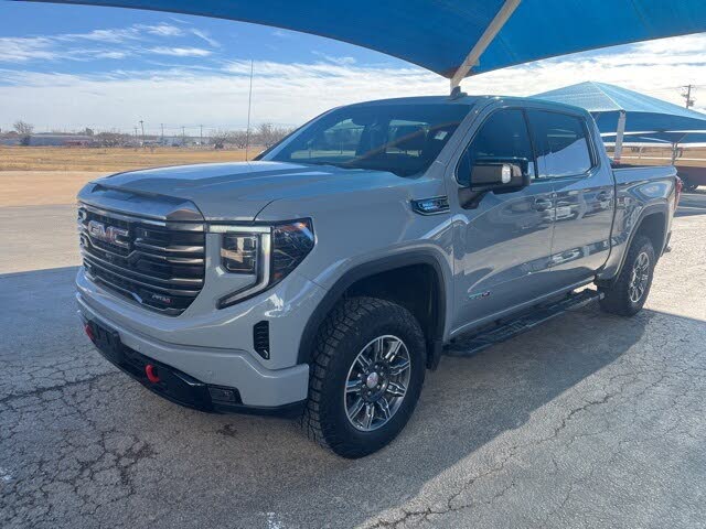 2024 GMC Sierra 1500 AT4 Crew Cab 4WD