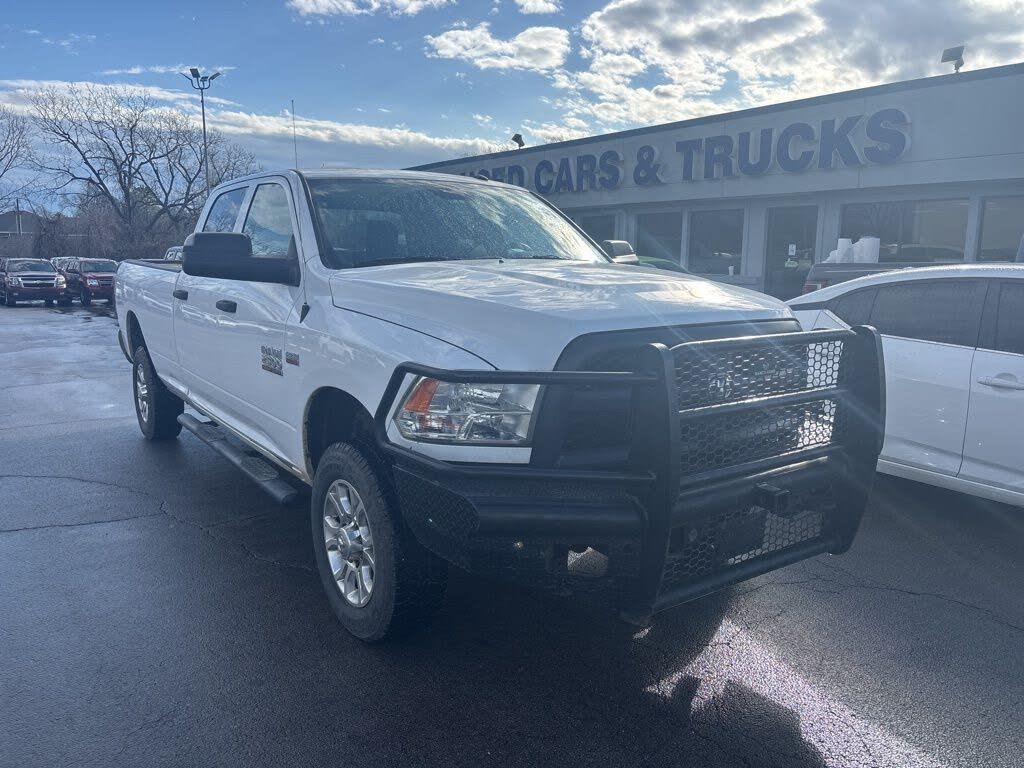 2018 RAM 2500 Tradesman Crew Cab LB 4WD