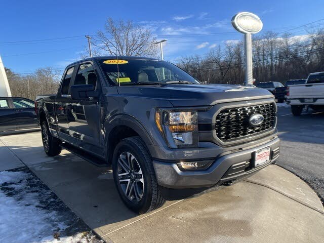2023 Ford F-150 XL SuperCab 4WD