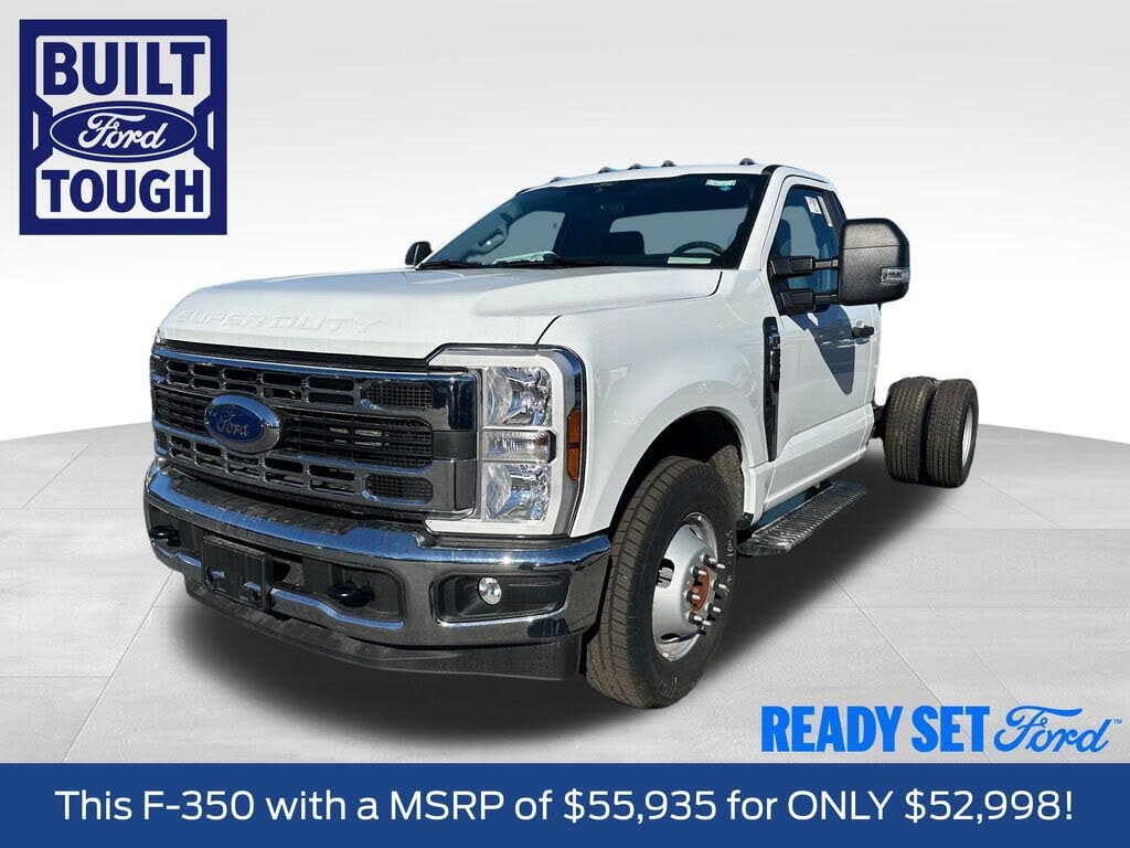 2025 Ford F-350 Super Duty Chassis XL Regular Cab DRW RWD