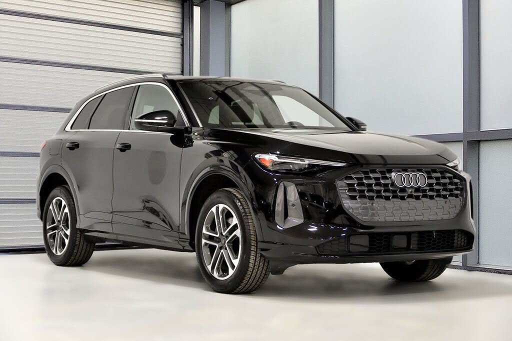 Audi Q5 quattro Premium Plus 40 TFSI 2025