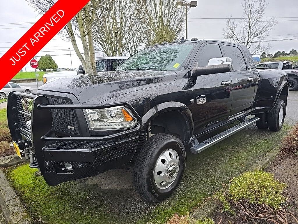 2016 RAM 3500 Laramie Longhorn Mega Cab DRW 4WD