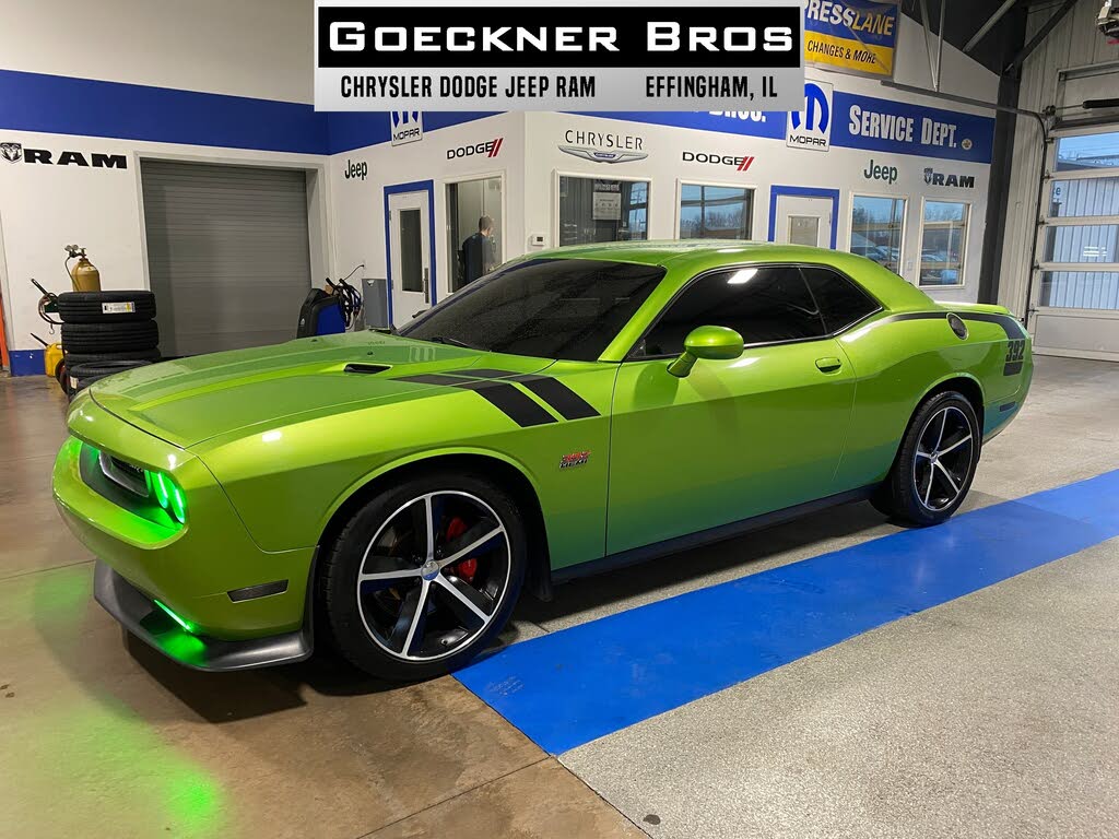 2011 Dodge Challenger SRT8 392 RWD
