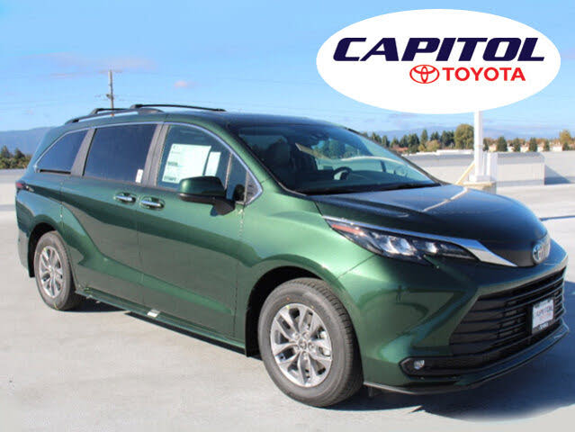 2026 Toyota Sienna XLE 7-Passenger AWD