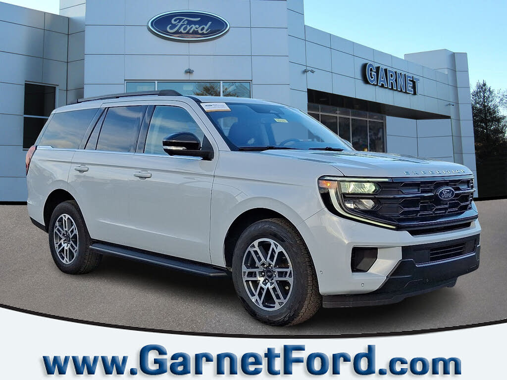 2025 Ford Expedition Active 4WD