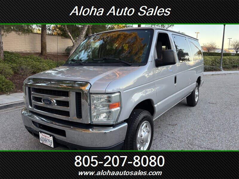 2010 Ford E-Series E-350 XL Super Duty Passenger Van