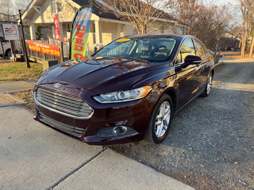2013 Ford Fusion SE