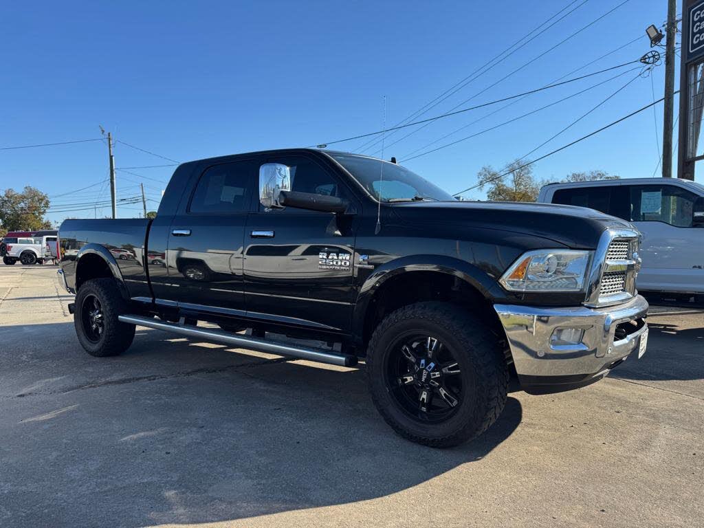 2016 RAM 2500 Laramie Mega Cab 4WD