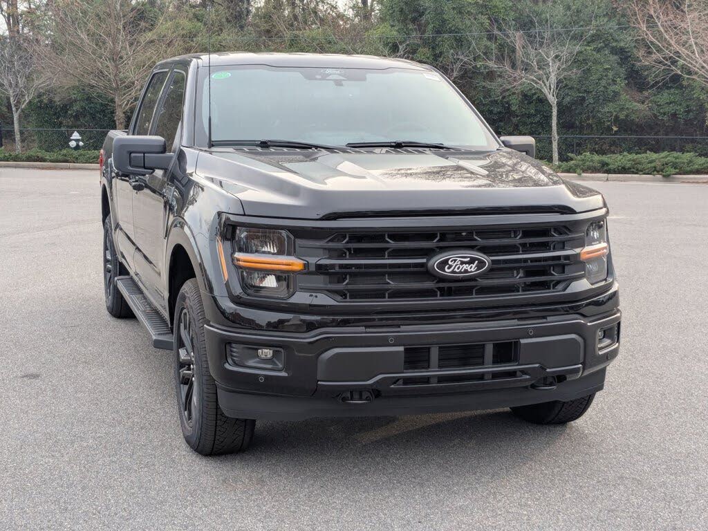 2025 Ford F-150 XLT SuperCrew 4WD