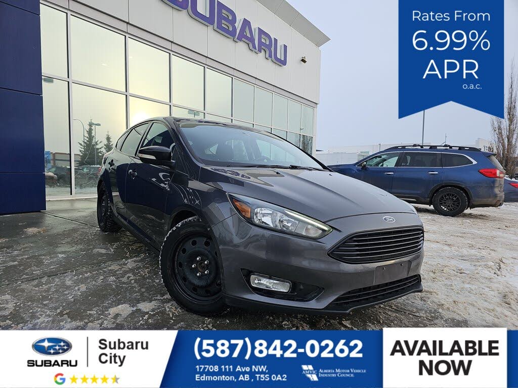 Ford Focus SE Hatchback 2016