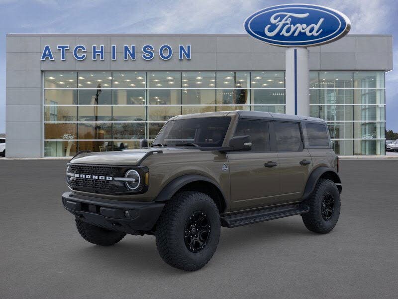 2025 Ford Bronco Outer Banks 4-Door 4WD
