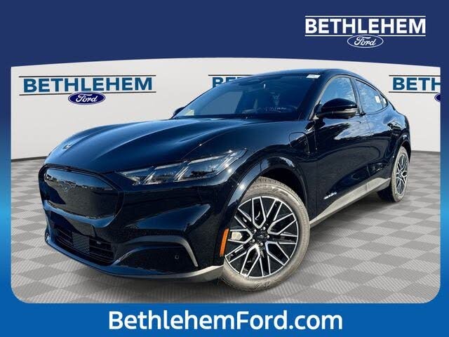 2025 Ford Mustang Mach-E Premium AWD