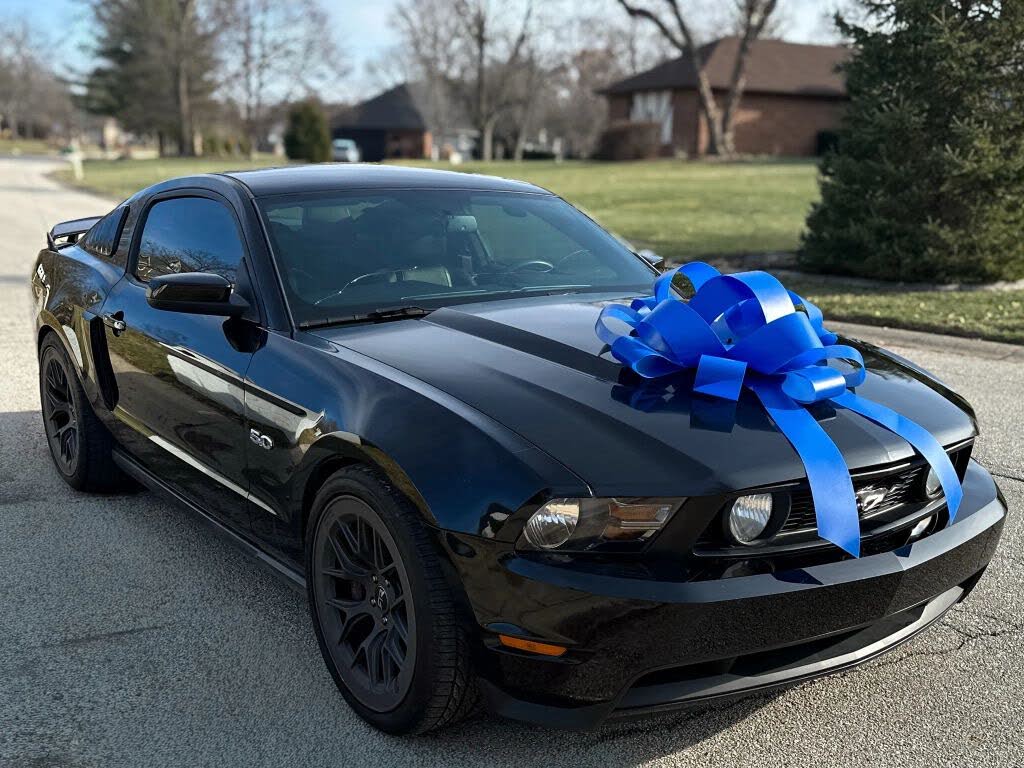2012 Ford Mustang GT Premium Coupe RWD
