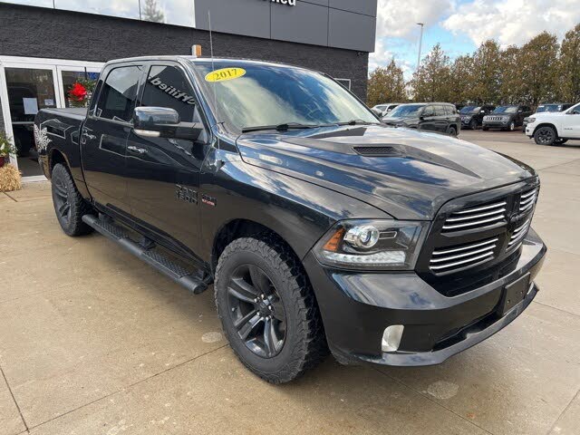2017 RAM 1500 Sport Crew Cab 4WD