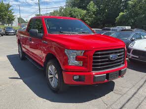View vehicle photo 1