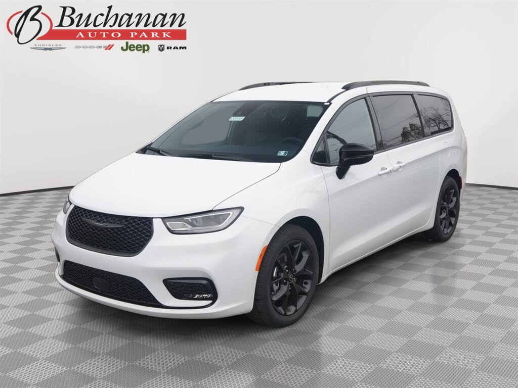 2026 Chrysler Pacifica Select FWD