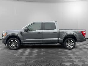 View vehicle photo 5