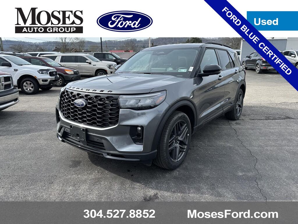 2025 Ford Explorer ST-Line AWD