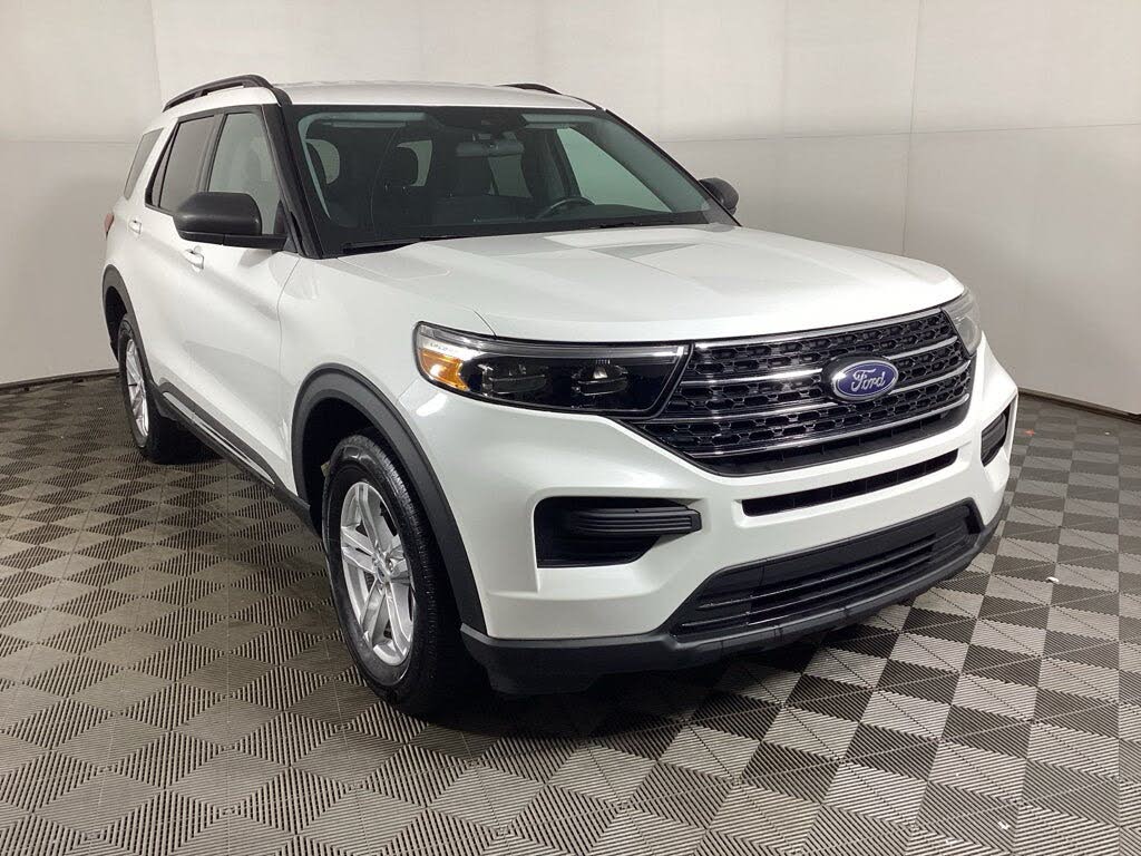 2023 Ford Explorer XLT AWD