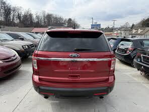 View vehicle photo 5