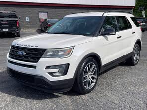 View vehicle photo 1