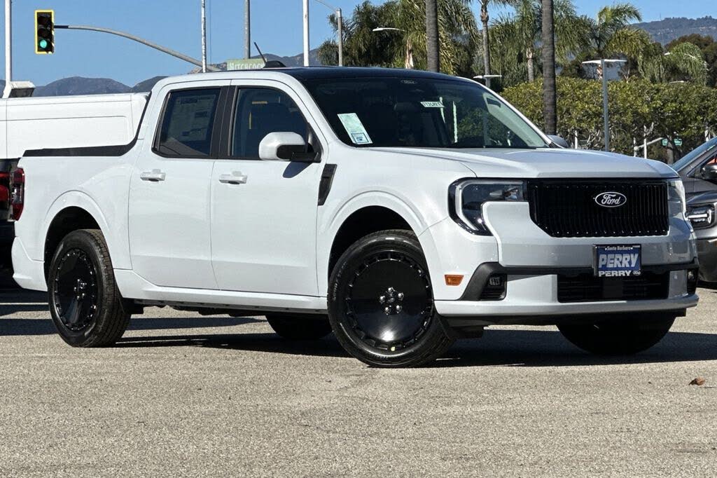 Space White Metallic 2026 Ford Maverick Pickup Truck All-Wheel Drive 7-Speed Automatic