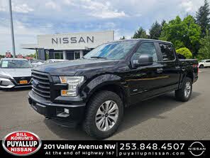 View vehicle photo 1