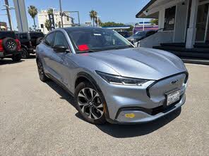 View vehicle photo 1