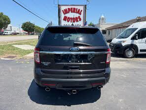 View vehicle photo 5