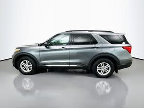 View vehicle photo 4