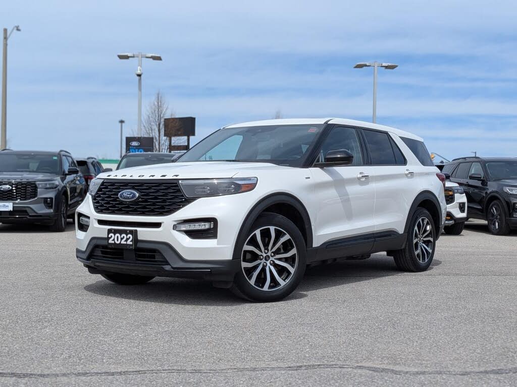 2022 Ford Explorer ST-Line AWD