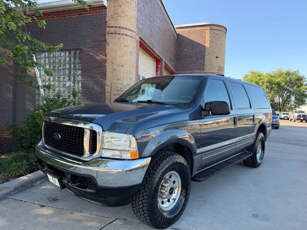  2003 Ford Excursion XLT 4WD   