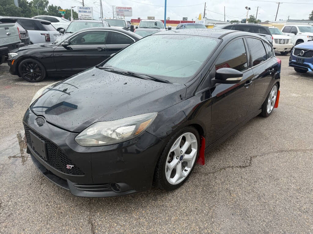 Tuxedo Black Metallic 2014 Ford Focus ST Hatchback Front-Wheel Drive 6-Speed Manual