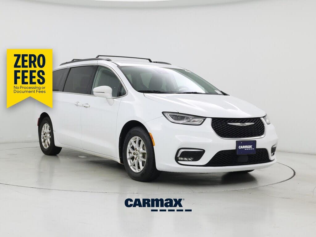 White 2022 Chrysler Pacifica Minivan Front-Wheel Drive Automatic