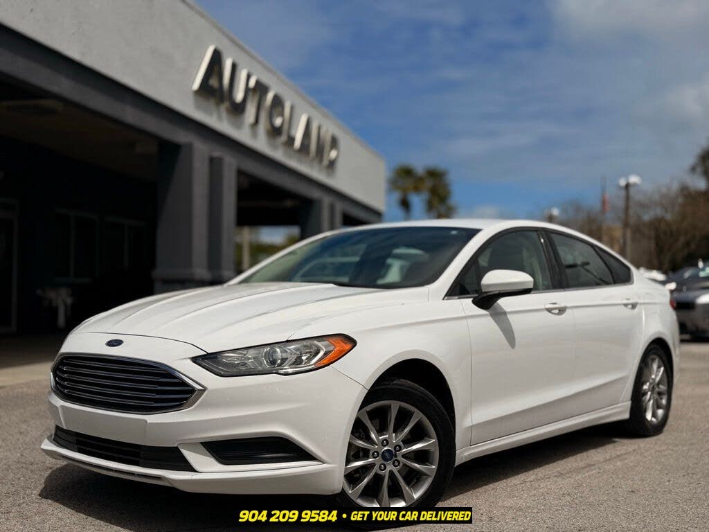Oxford White 2017 Ford Fusion Sedan Front-Wheel Drive 6-Speed Automatic