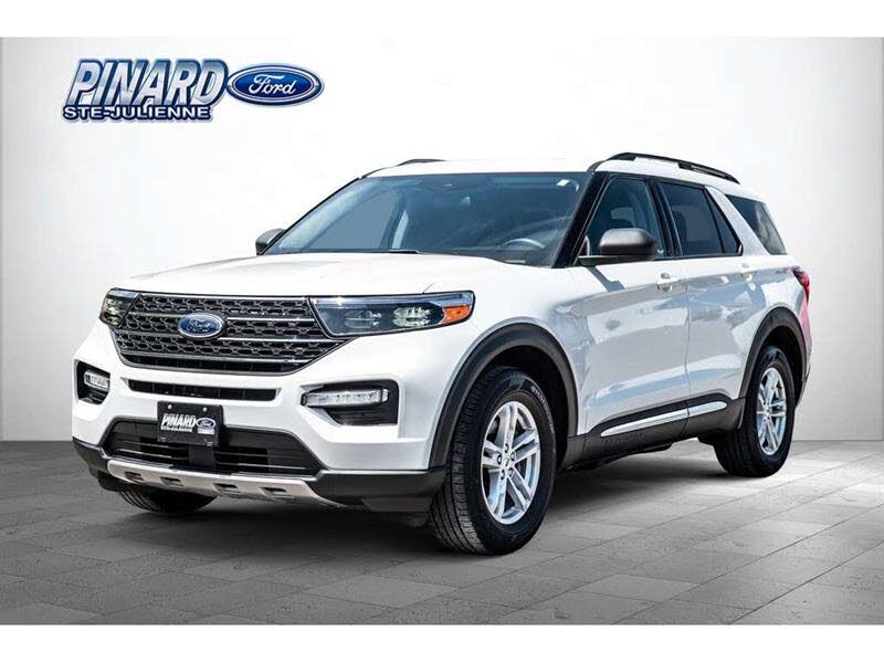 2022 Ford Explorer XLT AWD    